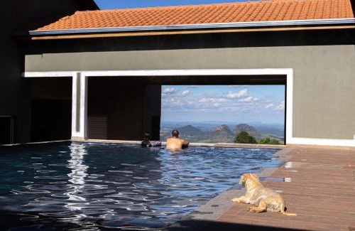 Pardinho House | A Casa Cuesta Pousada
