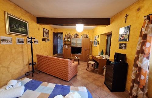 Savoca House | A Casa da Nonna Brasa Holiday Home Savoca