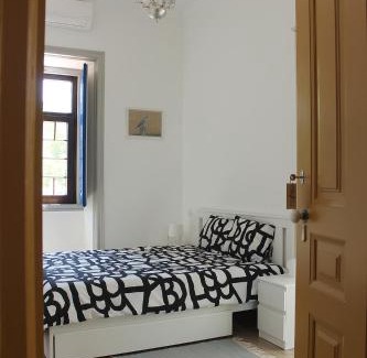 Almodovar e Graca dos Padroes House | A CASA DA VILA