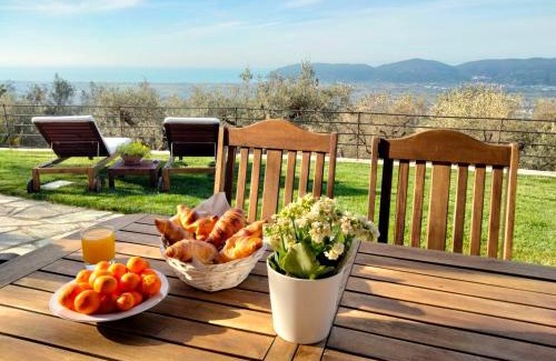 Castelnuovo Magra Villa | A CASA DI OLIVO