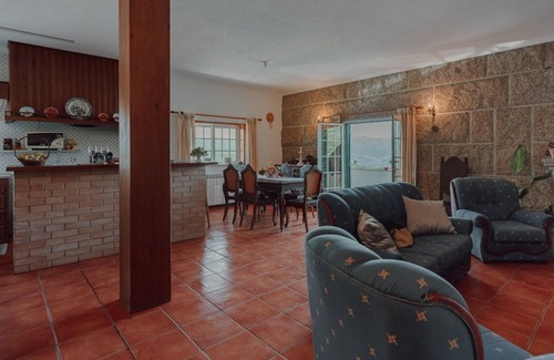 Baiao House | A Casa do Pereira by LovelyStay