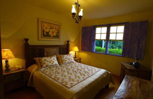 Tiradentes House | A Casa Vermelha Hospedaria