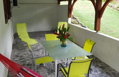 Sainte-Anne Apartment | A case an nou