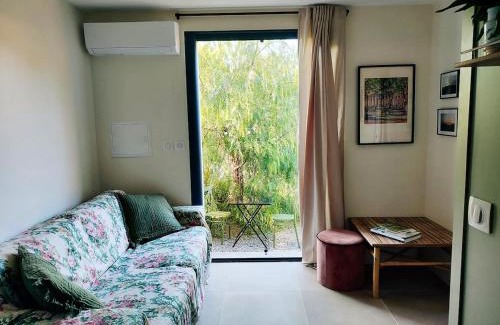 Serra-di-Fiumorbo Apartment | A Casetta Fiurita