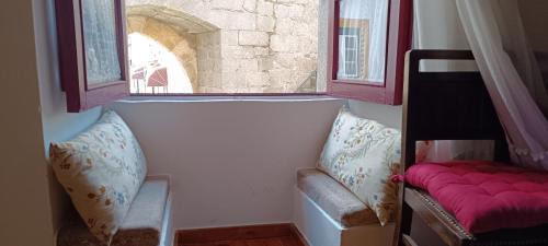 Nisa House | A Casinha do Arco, Porta da Vila