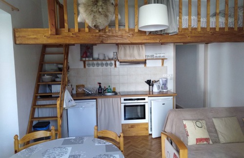 Bagneres-de-Luchon Apartment | A chalet spirit in the heart of the city.
