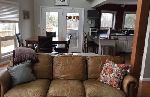 Fairfield Ski Chalet | A charming 2-bedroom chalet with outstanding view in the Shenandoah Valley.