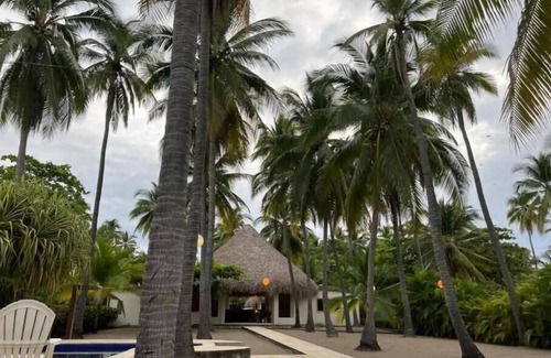 Barra de Santiago House | A charming and Peaceful Place!