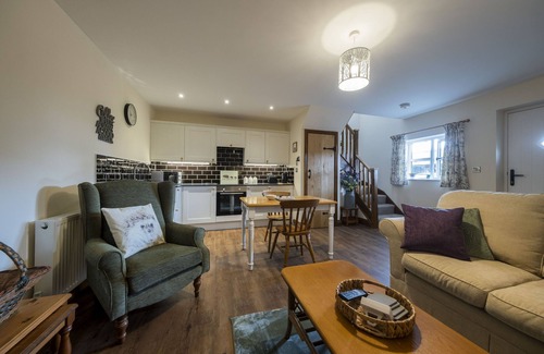 Goostrey Apartment | A charming and peaceful, newly renovated barn conversion, located in a beautiful corner of Cheshire;