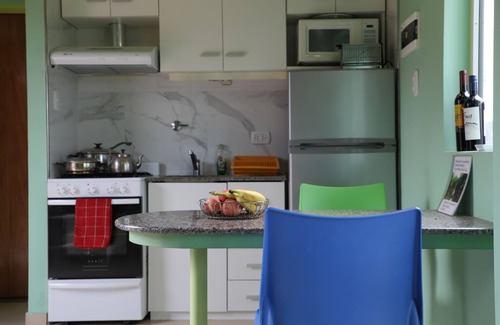 Florida House | a charming apartment-loft in the sculptor ´s home with a railway view