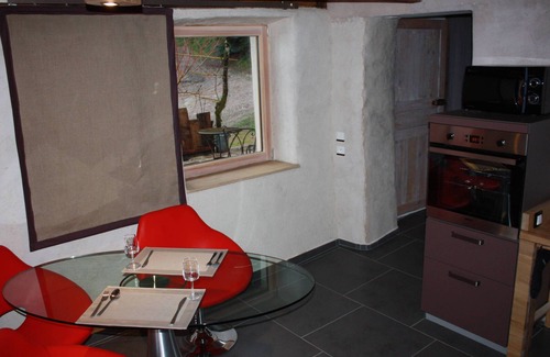 Rupt-sur-Moselle Apartment | A charming Gîte with a breathtaking view! Paths on the doorstep.