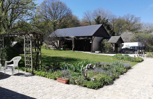 Gohory House | A charming house in a green setting