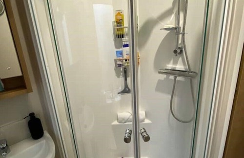 Longridge Cabin | A Charming, Romantic Lodge with Panoramic Views