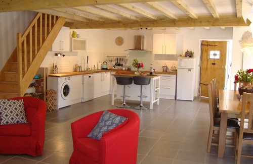 Camon House | A charming, spacious, newly renovated home in the beautiful village of Camon