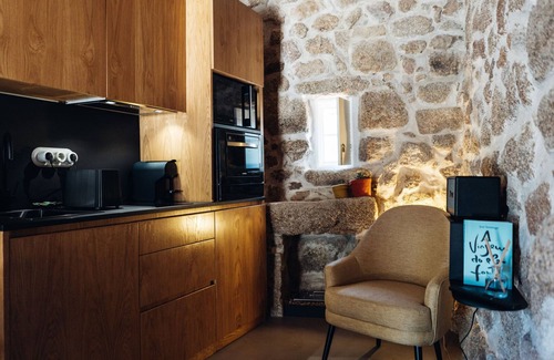 Sortelha House | a charming two-bedroom accommodation unit of 39 m²