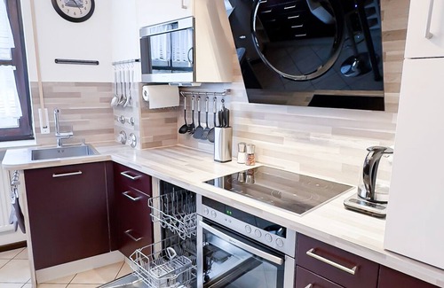 Innenstadt - Sankt Ulrich-Dom Apartment | A-citynetflixboxbetten -sofainnenstadtparkmöglichkeitenvollausstattungneu!