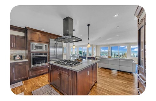 White Rock Villa | A coastal retreat, the leisurely time in Ocean Whisper Villa.
