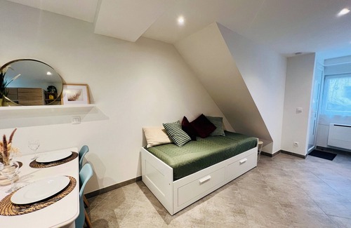 Annet-sur-Marne Apartment | A Cocooning Getaway