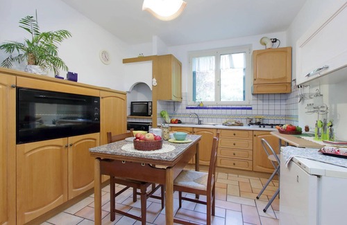 San Severino Marche House | A comfortable apartment with a suggestive view.