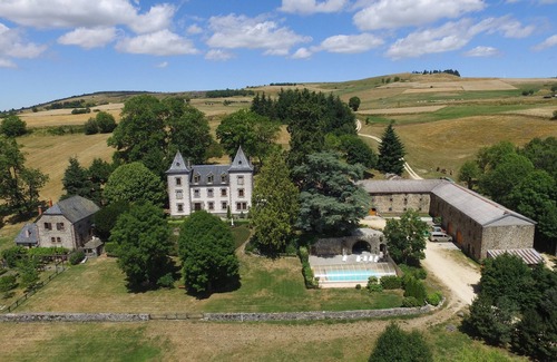 Talizat Cottage | A comfortable gite in the pure Cantalien style