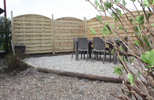 Equemauville House | a comfortable house, a garden with terrace, all the gates of Honfleur