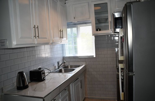 Pamphret House | A Comfortable stay at Pond View Apartment
