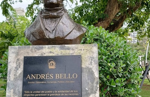 El Cangrejo Apartment | A concept room for a lovely TBT during your stay