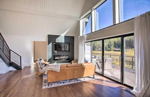 Twin Lakes House | A Contemporary Dream Lakefront Rathdrum Oasis!