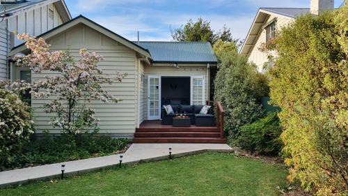 Penola Apartment | A Coonawarra Experience