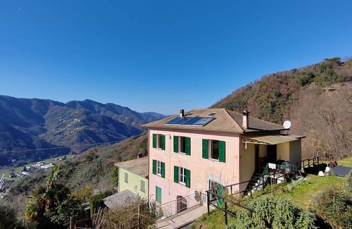 San Colombano Certenoli House | A corner of paradise surrounded by nature in the Ligurian hinterland