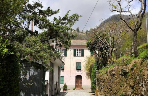 San Colombano Certenoli House | A corner of paradise surrounded by nature in the Ligurian hinterland