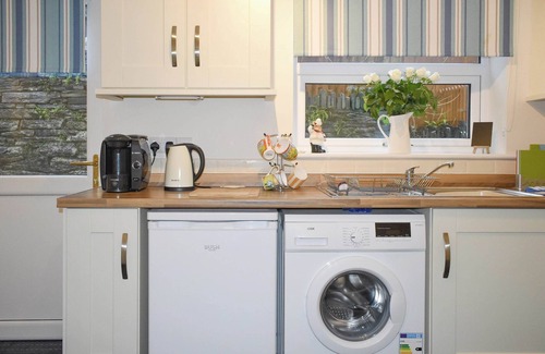 Rhiwbryfdir Cottage | A cosy and modern cottage, perfect for four.