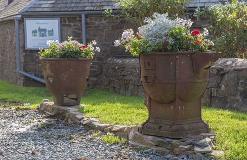 Hartland Cottage | A cosy, beamy cottage near the SW coast path in the Hartland Peninsula AONB