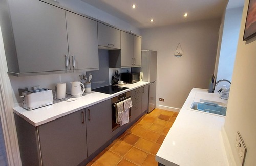 Llandudno House | A cosy cottage on the great Orme with views to the bay and the mountains