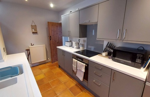 Llandudno House | A cosy cottage on the great Orme with views to the bay and the mountains