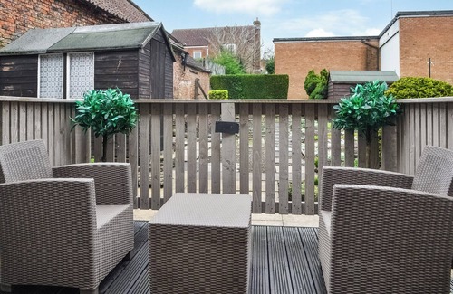 Dunnington Cottage | A cosy mid terrace dog friendly cottage in the heart of the village.