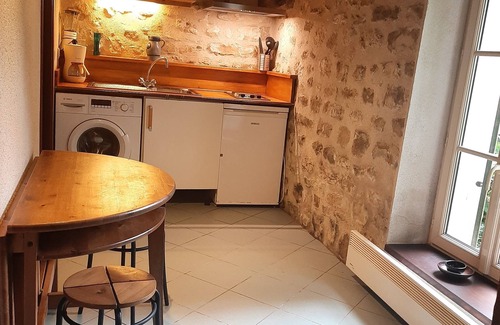 Samois-sur-Seine Apartment | A cosy studio between the Seine and the Fontainebleau forest