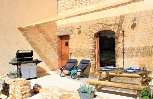 Bizanet Cottage | A cottage SENTEURS DE GARRIGUE offers peace and quiet in a corner of nature
