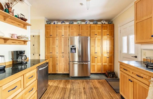 Salem Apartment | A country getaway in upstate NY, surrounded by art and nature.