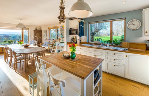 Trotton House | A Countryside Retreat for All Generations
