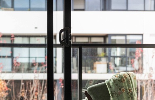 Abbotsford Apartment | A Cozy 2BR Apt Next to The Yarra River