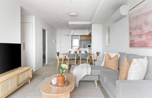 Abbotsford Apartment | A Cozy 2BR Home Next to The Yarra River