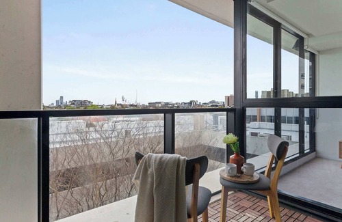 Abbotsford Apartment | A Cozy 2BR Home Next to The Yarra River