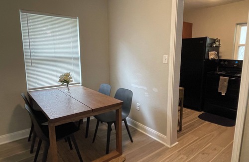 Pensacola House | A Cozy and Comfortable Home Away from Home in Pensacola