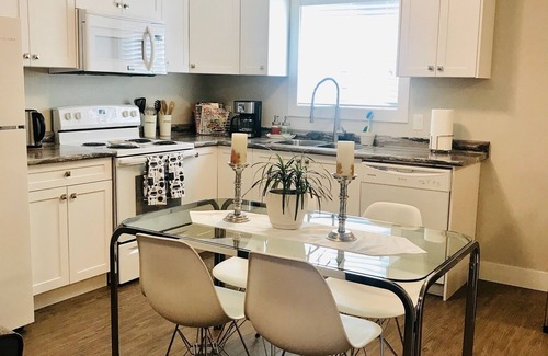 Regional District of Nanaimo House | A Cozy Family Getaway Suite in South Nanaimo