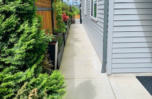 Regional District of Nanaimo House | A Cozy Family Getaway Suite in South Nanaimo