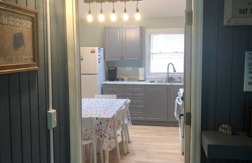 South Haven Cottage | A cozy little cottage located one block from Lake Michigan's Newcome beach