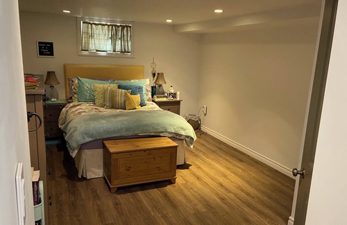 St. Catharines Apartment | A Cozy Place Minutes to the Falls & Niagara Outlet