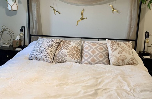 Southeast Salem Cottage | A Cozy Place to Land