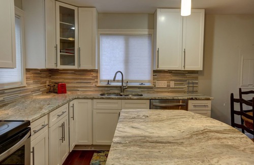 Colesville House | A cozy renovated house!
